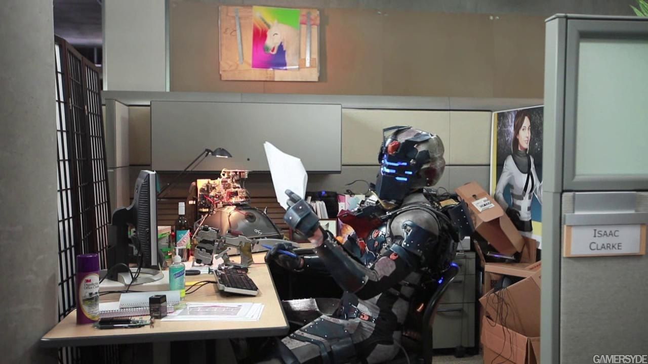 死亡空间2游戏主角祝你圣诞快乐截图