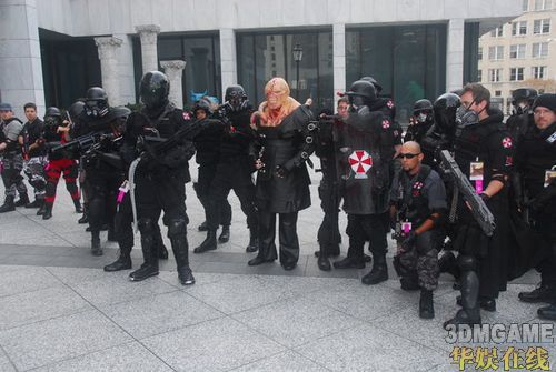 生化危机:浣熊市行动黑色幽默巨作